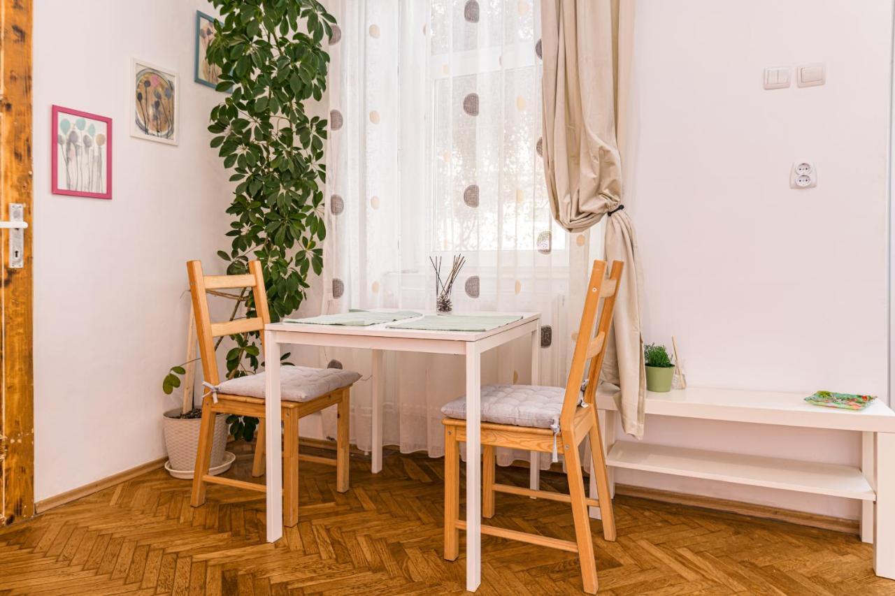 Zen Studio Braşov Esterno foto